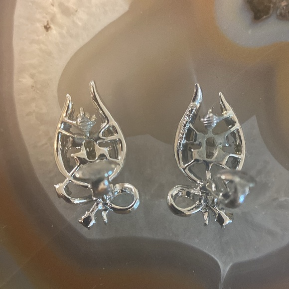 Vintage Coro clip earrings in silver w blue rhinestone - Picture 7 of 11